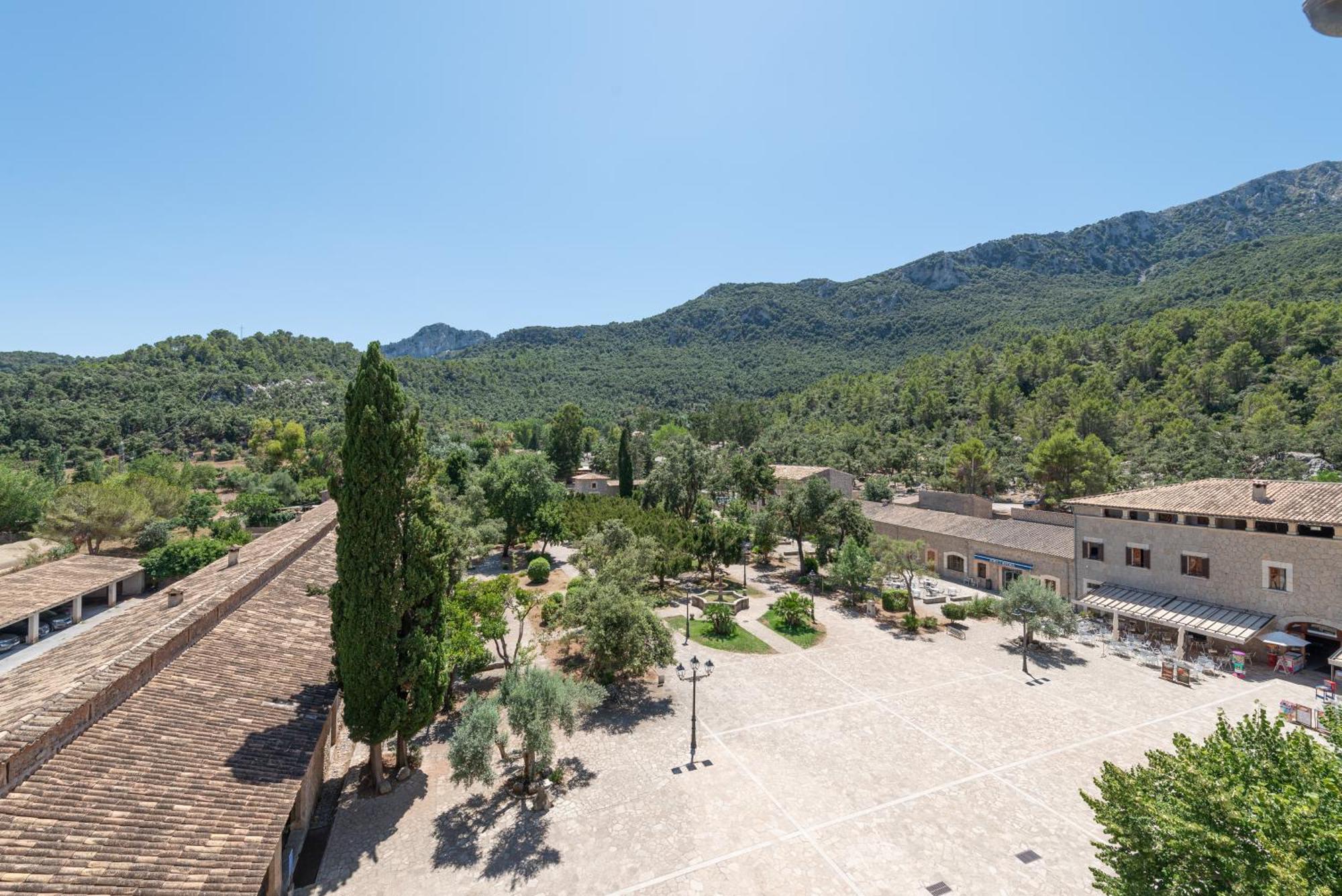 Santuari De Lluc Hotel Luaran gambar