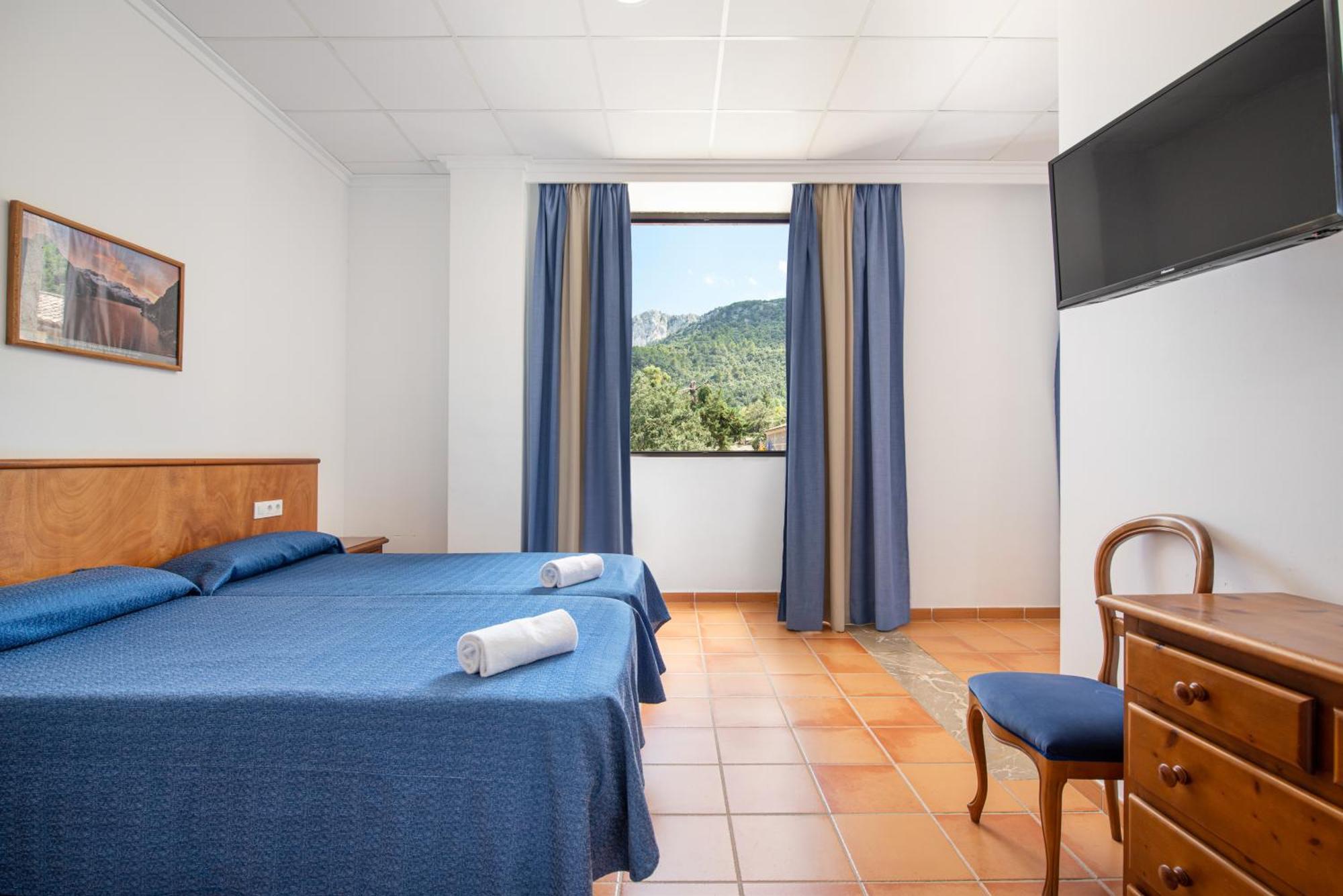Santuari De Lluc Hotel Luaran gambar